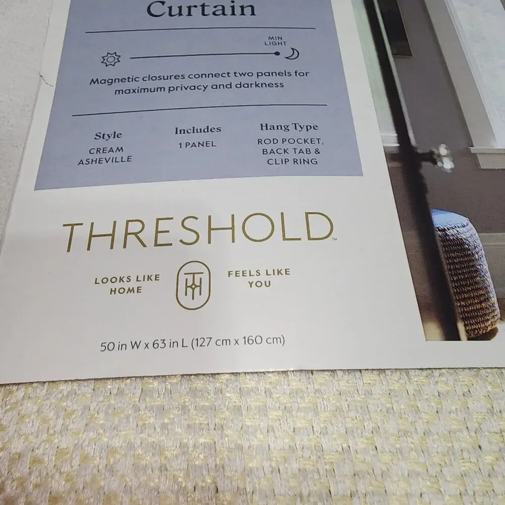 Threshold blackout curtain